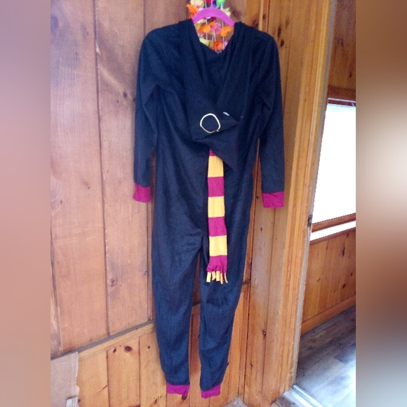 Harry Potter women's hooded union suit x-small - Picture 6 of 8